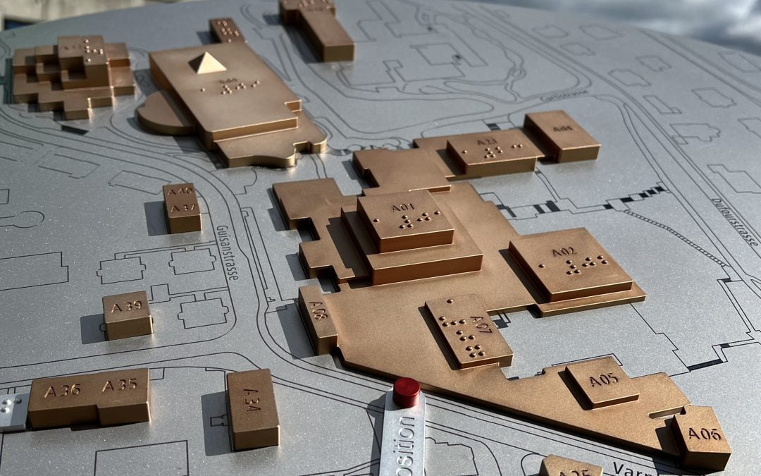 Digitales und analoges Informations- und Leitsystem